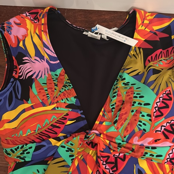 BLEU ROD BEATTE NWT ONE PC SWIMSUIT SZ 8 - Picture 2 of 6